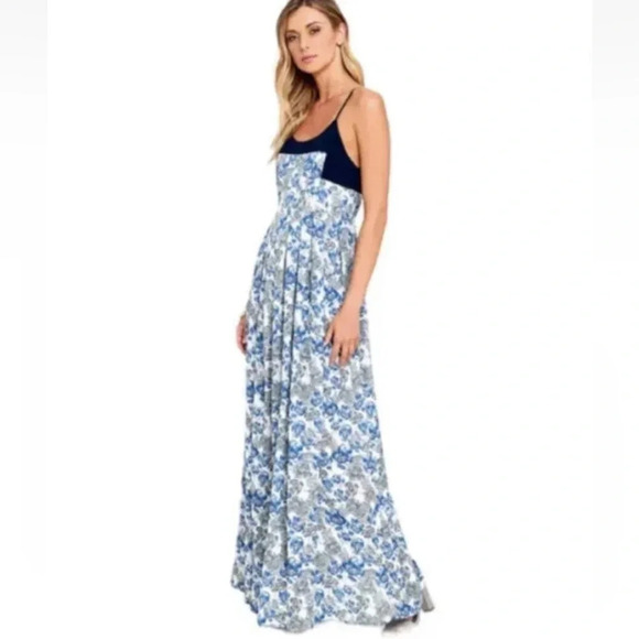 Lulu’s Posy Perfect Blue Floral Pleated Maxi Dress Women's Sz Small EEEUC - Picture 1 of 13